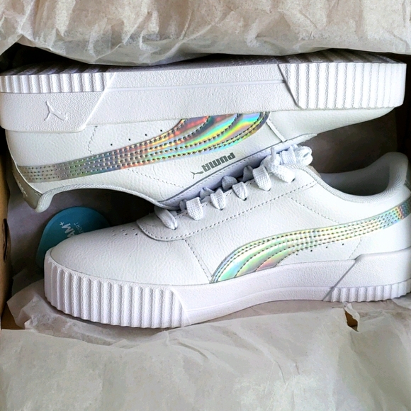 ⚡ Host Pick ⚡ BNIB Puma Cali "Carina Iridescent" - Picture 1 of 8